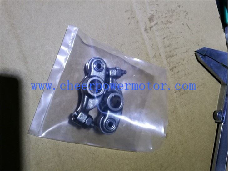 honda cb1 motorcycle rocker arm (1)