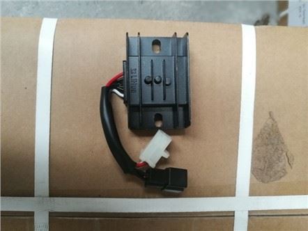 Suzuki EN125 Motorcycle Regulator